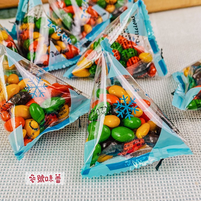(三角包)韓國葵花籽造型巧克力風味糖。。