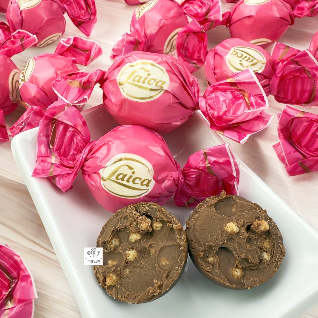 義大利Laica 萊卡榛果穀類夾心巧克力-桃花紅